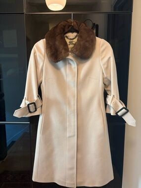 Authentic Burberry 100% Cashmere Cropped Sleeve Mink Removable Collar Sz 2 EUC